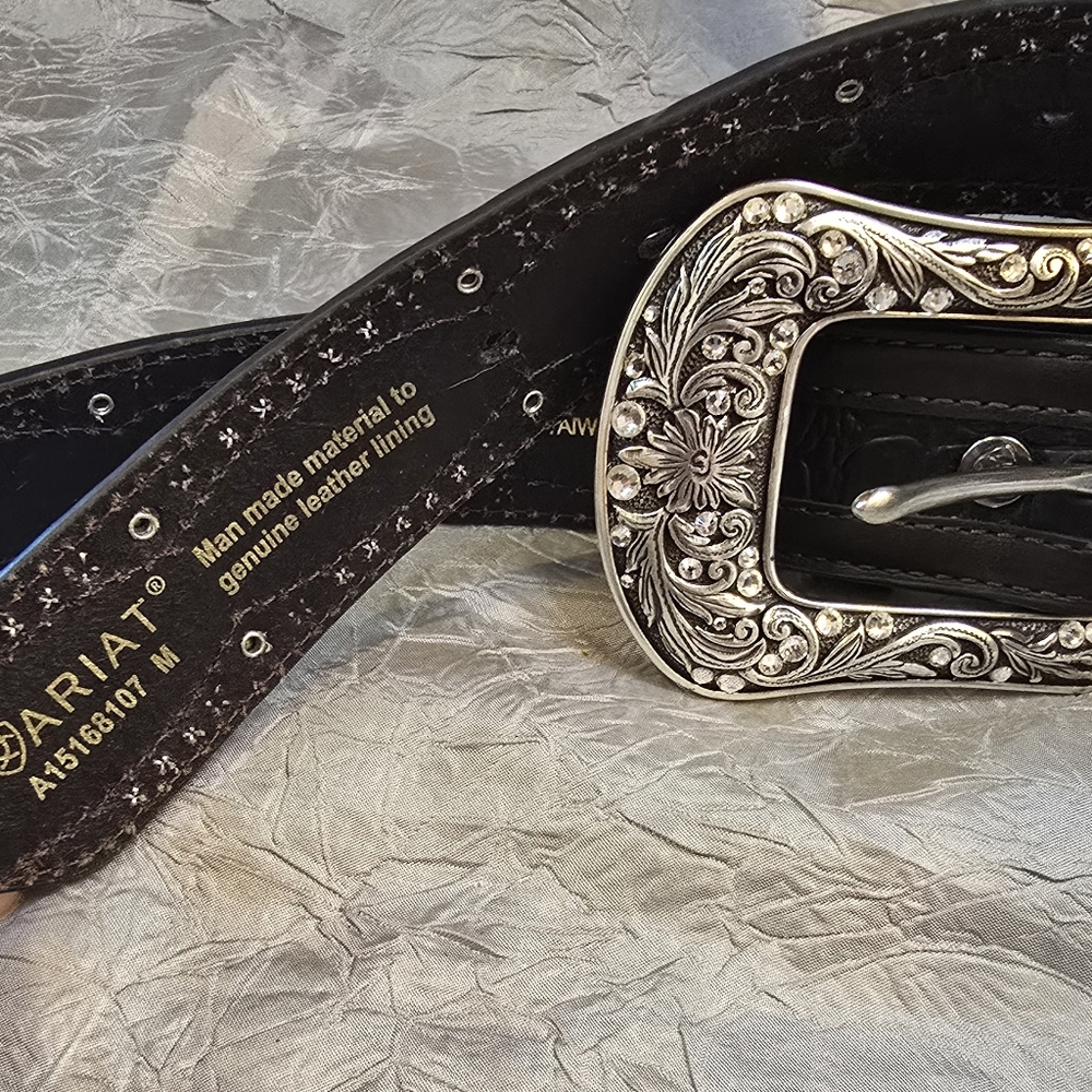 Ariat Leather Belt with Silver Buckle - Picture 9 of 10